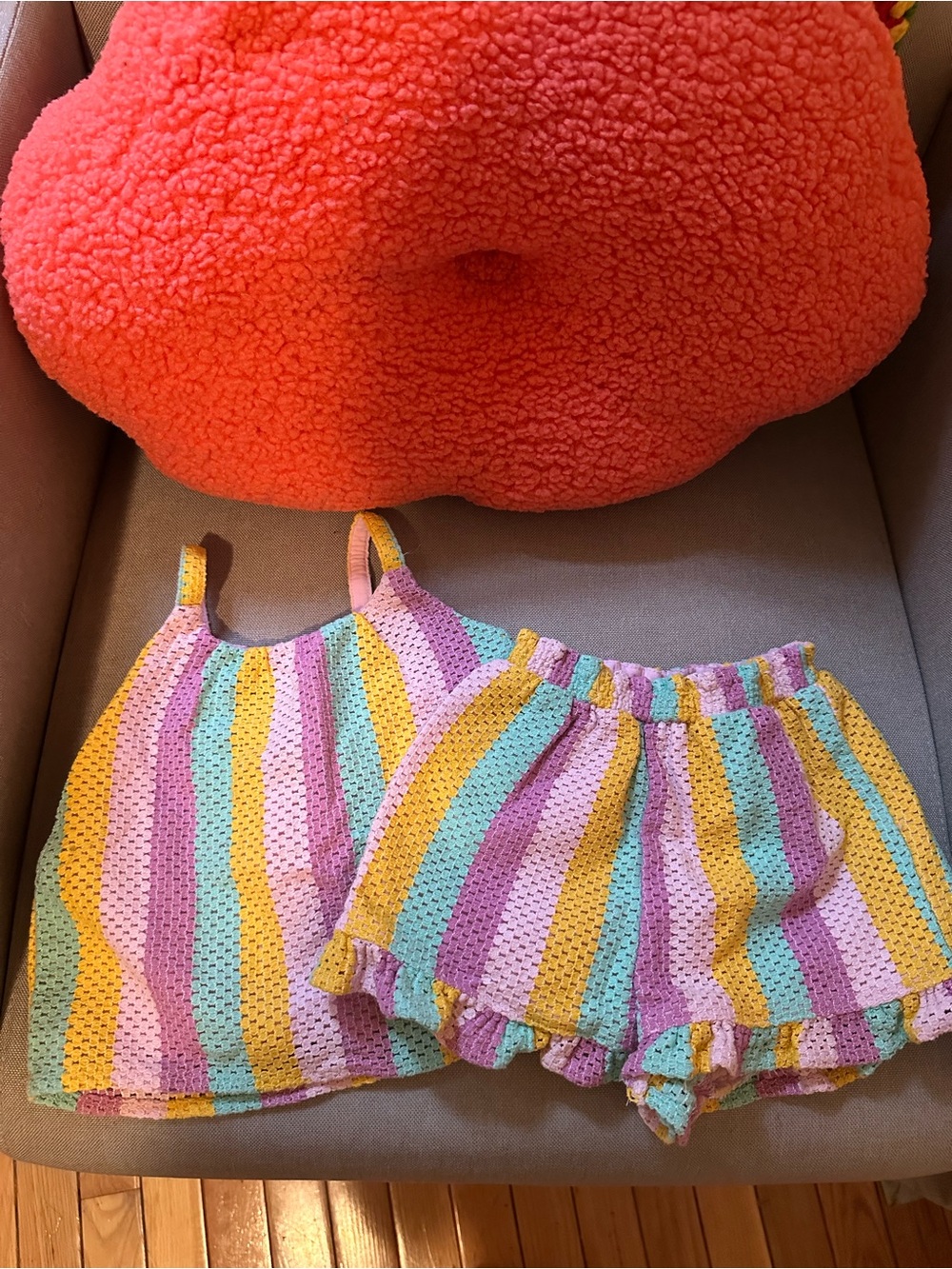 Old Navy Pastel Stripe Tank & Ruffle Shorts Set Size 12-18 Months
